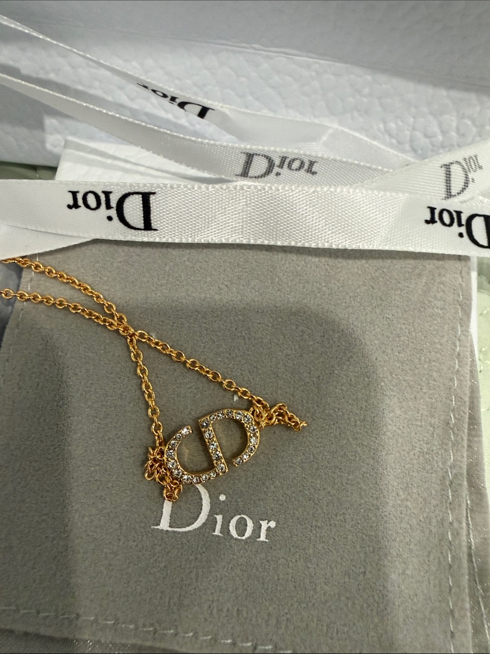 Fashion Gold CD Logo Pendant Necklace with Chain - Picture 2 of 5